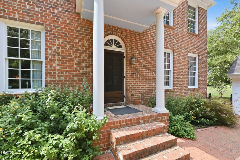 304 Kite Dr, Fuquay Varina, NC 27526