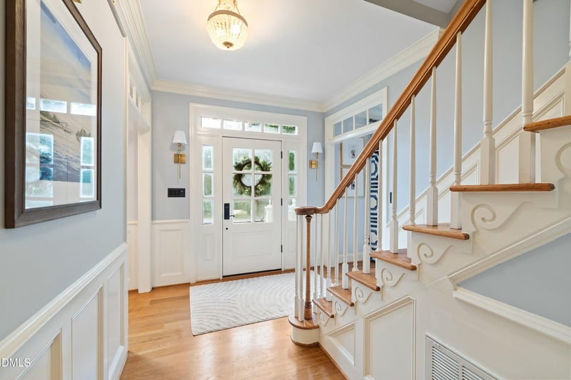 304 Versailles Dr, Cary, NC 27511