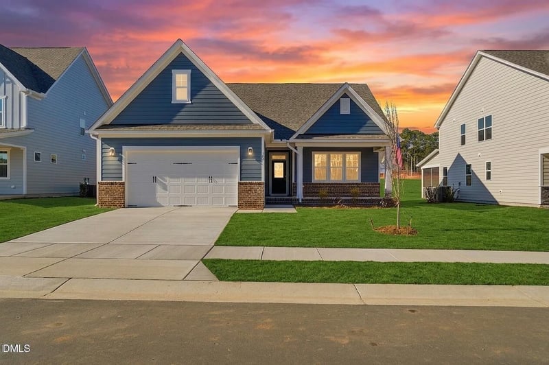 305 Brindle Dr, Fuquay Varina, NC 27526