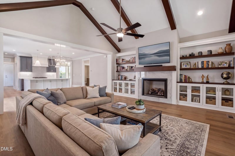 305 Grigsby Ave, Holly Springs, NC 27540