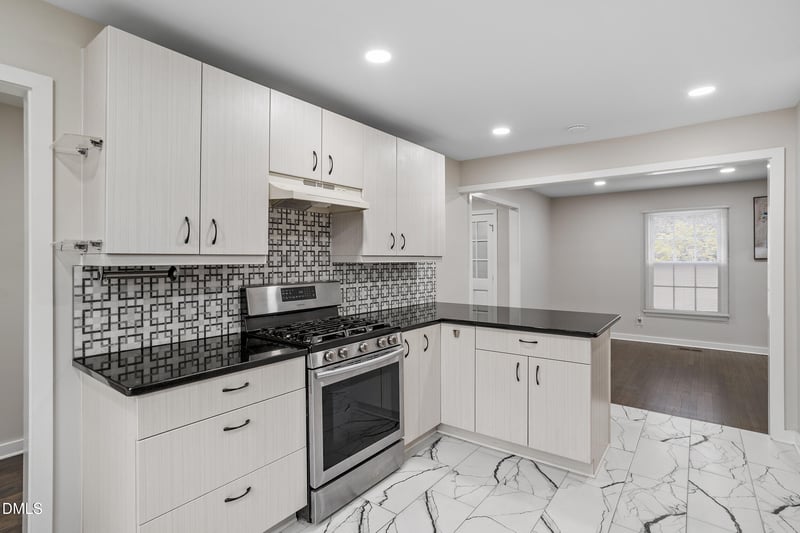 305 E Millbrook Rd, Raleigh, NC 27609