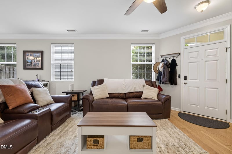 305 Palmdale Ct, Holly Springs, NC 27540