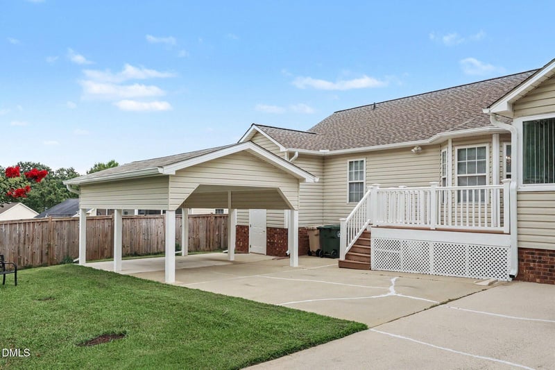 305 Southerby Dr, Garner, NC 27529