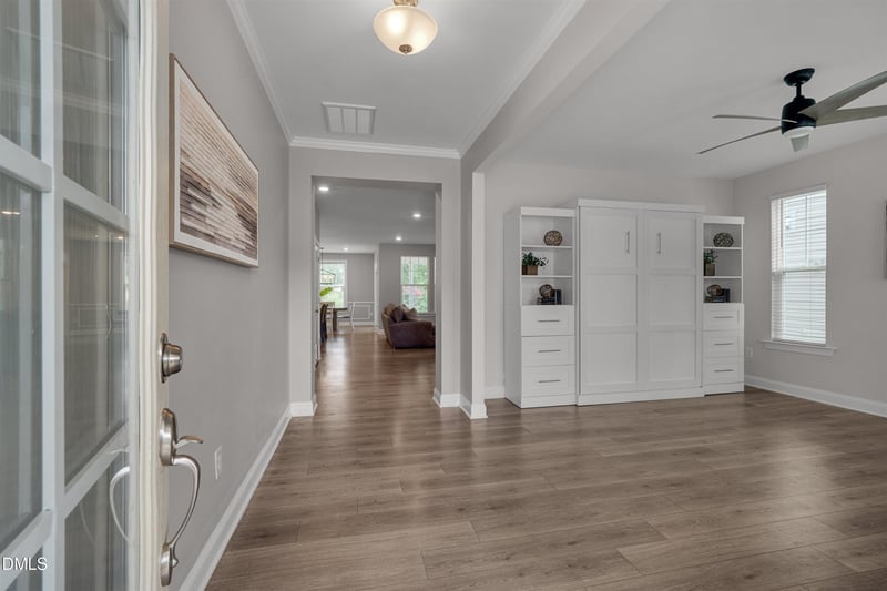 305 Southerland Shire Ln, Holly Springs, NC 27540