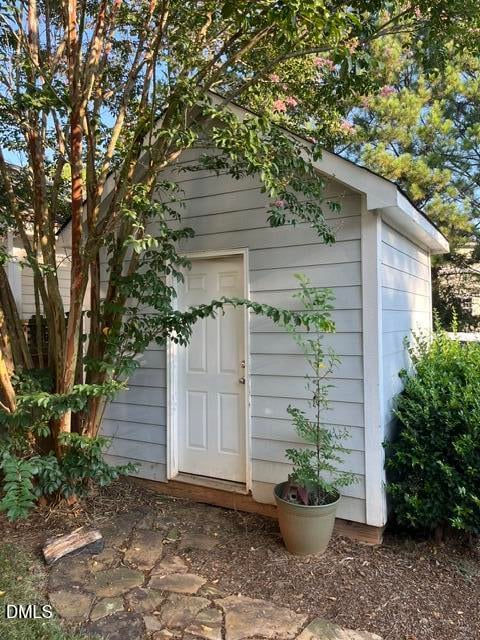 306 Danbury Ct, Pittsboro, NC 27312