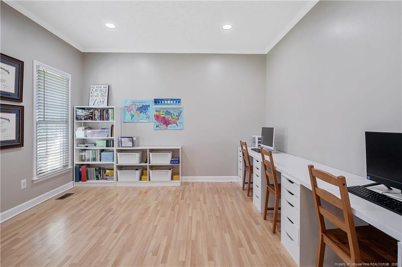 306 Lionshead Rd, Fayetteville, NC 28311