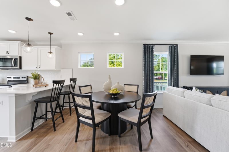 306 Little Creek Dr, Graham, NC 27253
