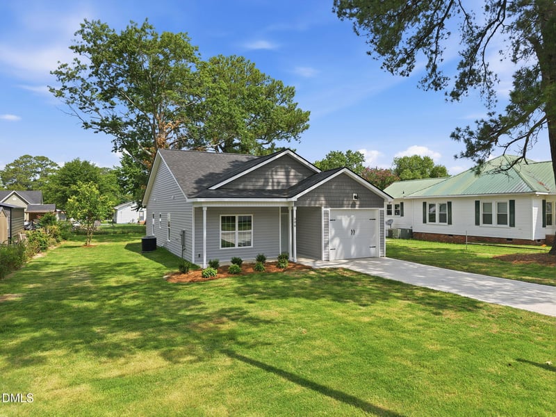 306 S Washington Ave, Dunn, NC 28334