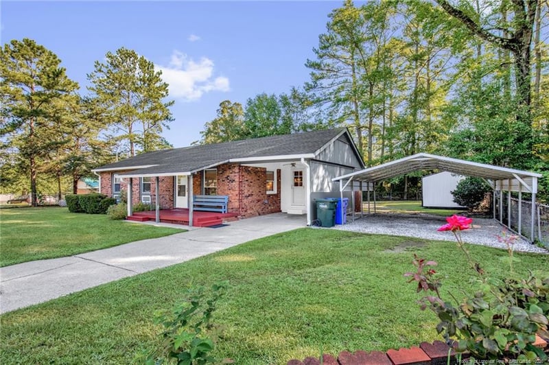 307 Dudley Dr, Fayetteville, NC 28314