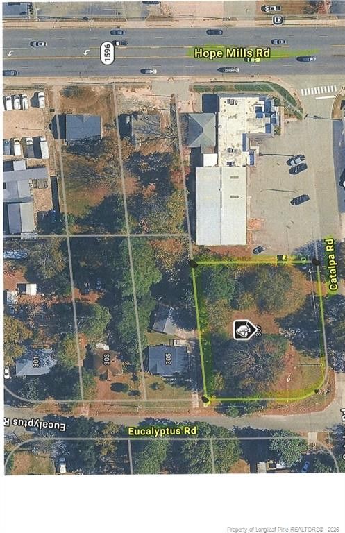 307 Eucalyptus Rd, Fayetteville, NC 28304