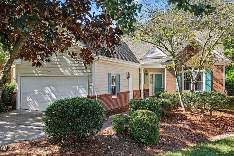 308 Boltstone Ct, Cary, NC 27513
