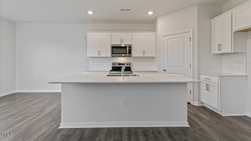 308 Chapel St, Fuquay Varina, NC 27526