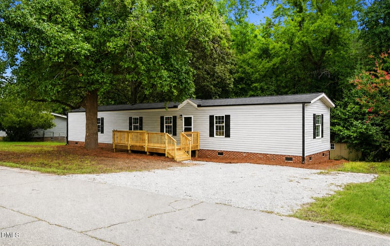 308 Morehead Dr #46, Willow Springs, NC 27592