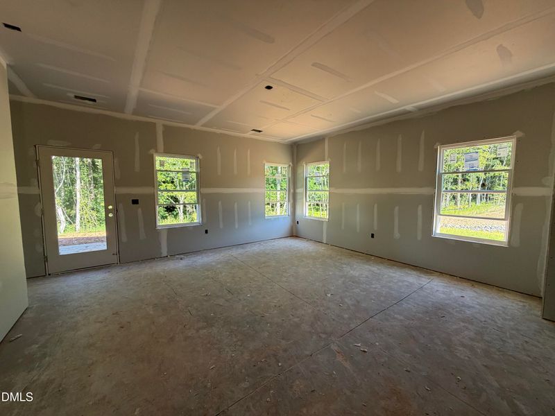 309 Allegheny Dr, Sanford, NC 27330