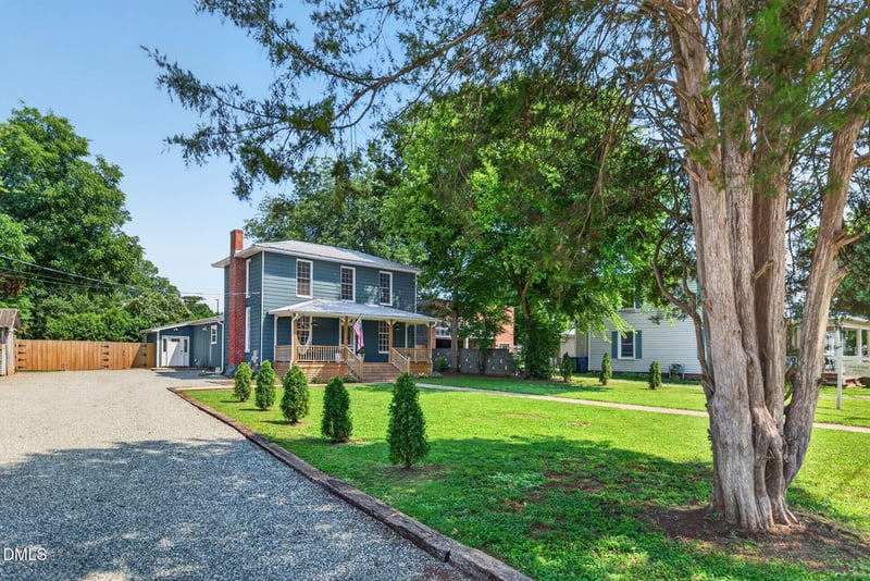309 N Maple St, Graham, NC 27253