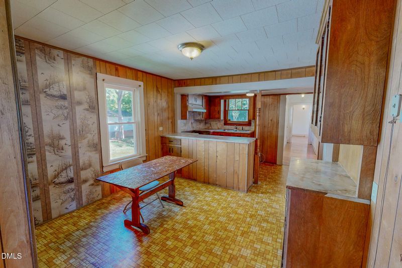 310 Barnette Ave, Roxboro, NC 27573
