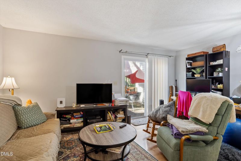 310 Culvert St, Apex, NC 27502
