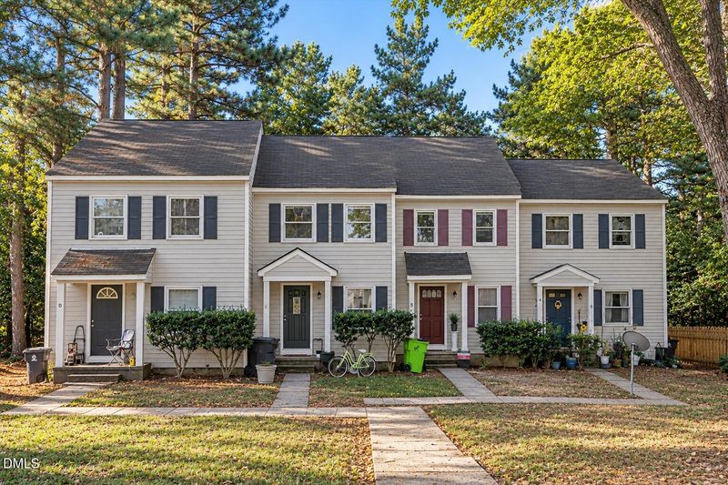 310 Culvert St, Apex, NC 27502
