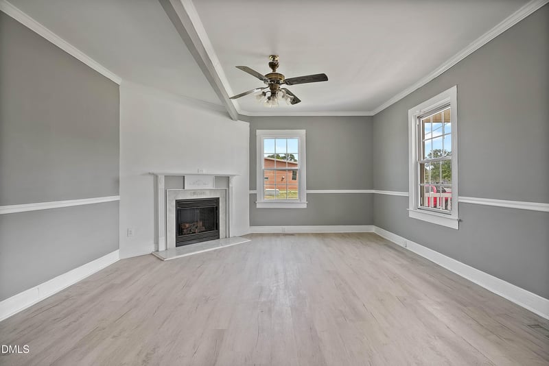 310 E E St, Erwin, NC 28339