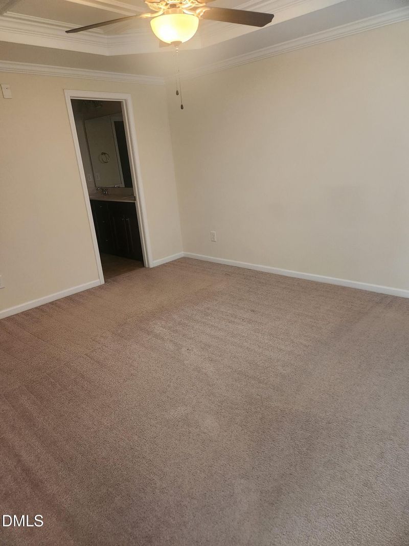 310 Elfin Blvd, Hillsborough, NC 27278