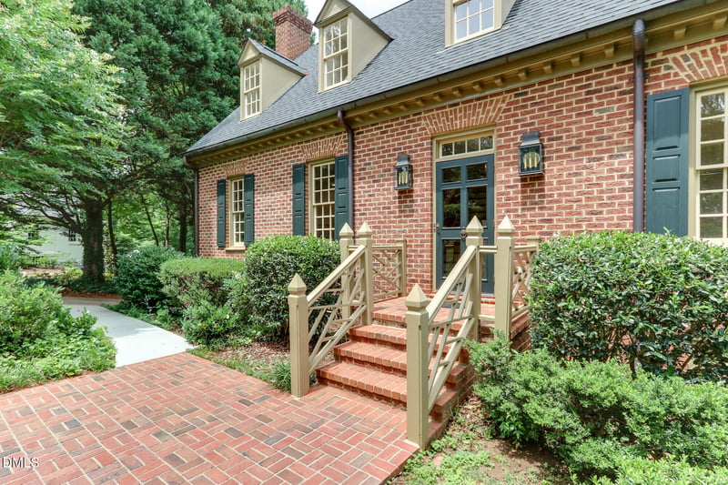 3102 Eton Rd, Raleigh, NC 27608