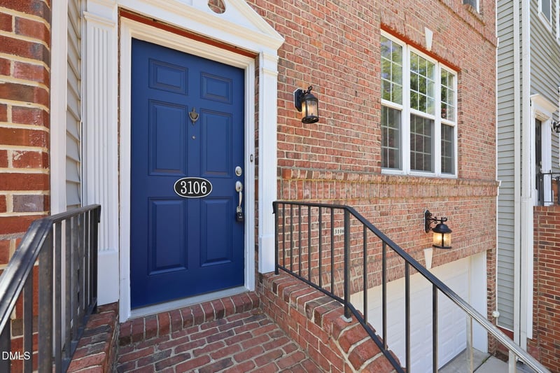 3106 Hudson Hill Ln, Raleigh, NC 27612