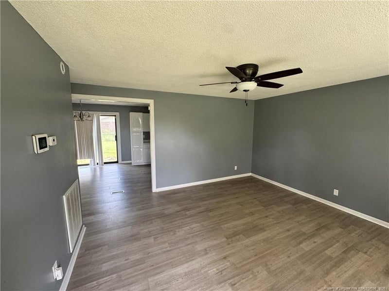 311 Bighorn Dr, Fayetteville, NC 28303