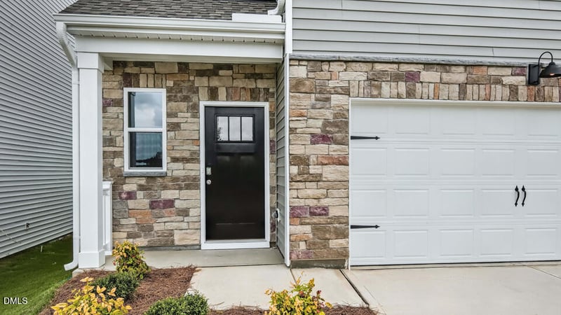 311 Chapel St, Fuquay Varina, NC 27526