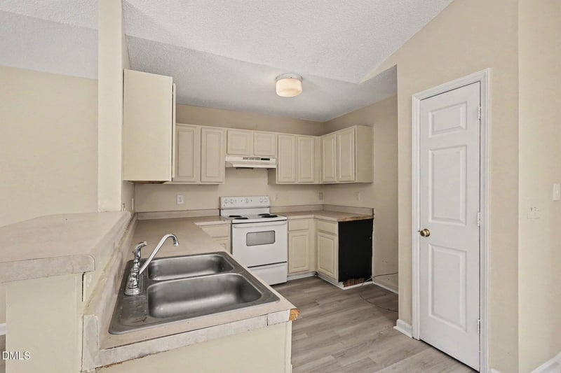 311 Feldspar Way, Durham, NC 27703