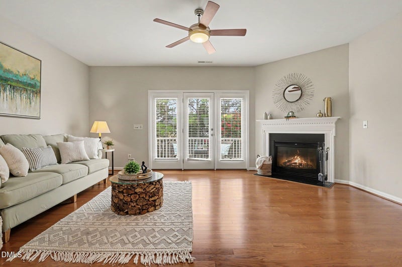 311 Kinellan Ln, Cary, NC 27519