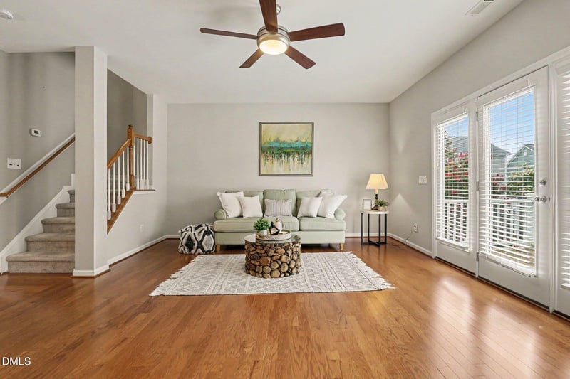 311 Kinellan Ln, Cary, NC 27519