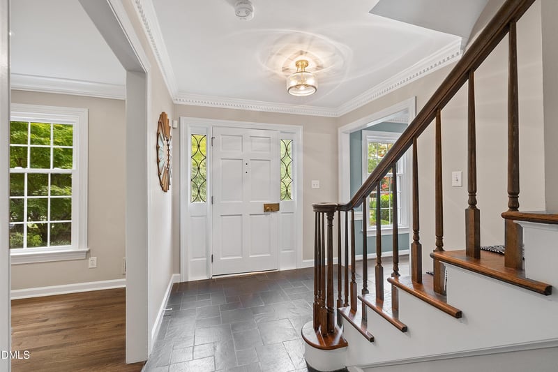 3113 Braddock Dr, Raleigh, NC 27612