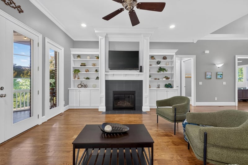 3113 Floresta Dr, Apex, NC 27539