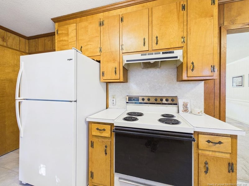 3117 Kendale Dr, Sanford, NC 27330