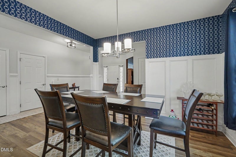 312 Avery Glenn Way, Fuquay Varina, NC 27526