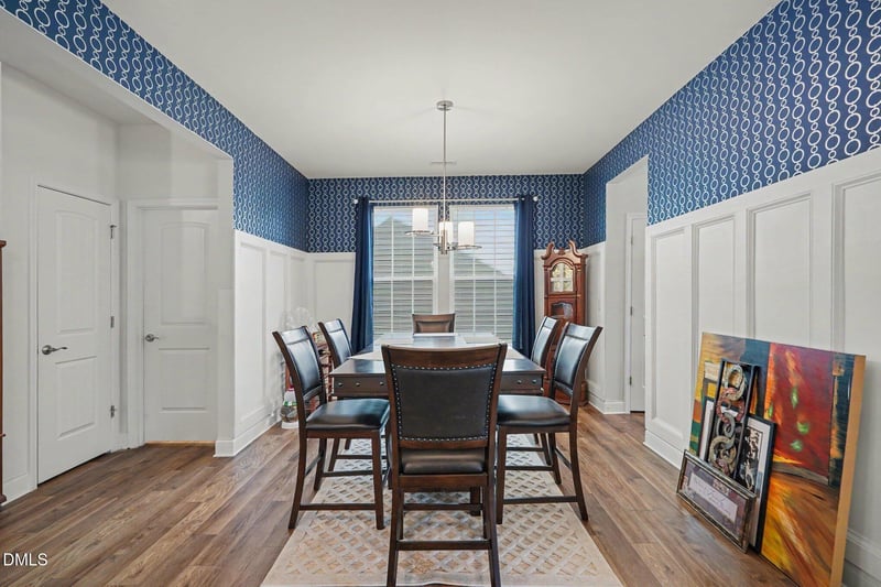 312 Avery Glenn Way, Fuquay Varina, NC 27526