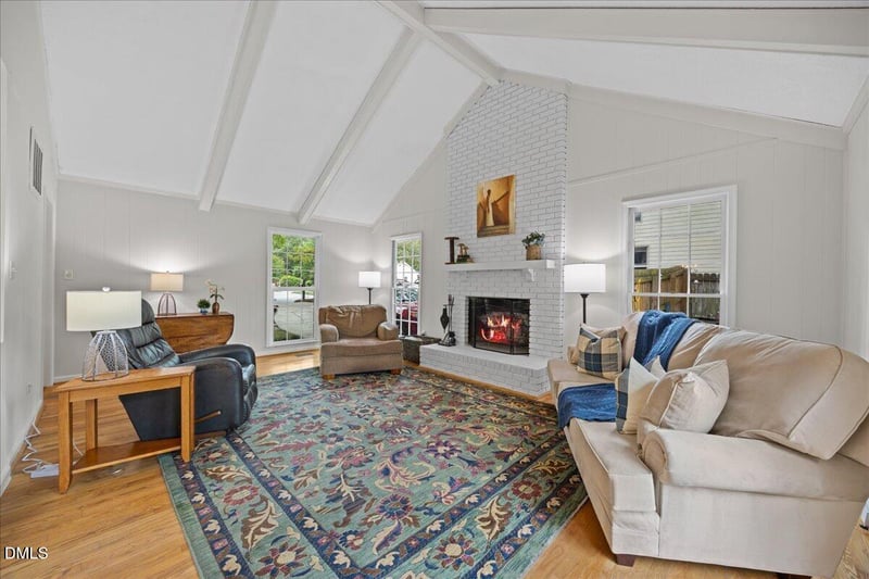 312 Melanie Ln, Cary, NC 27511