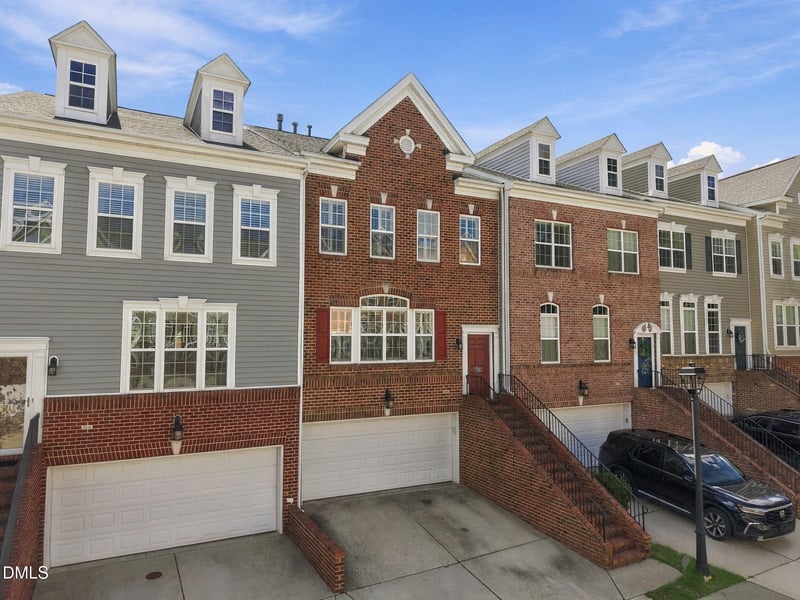 3122 Hudson Hill Ln, Raleigh, NC 27612