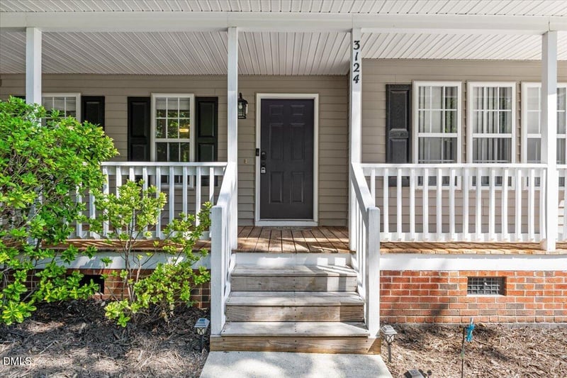 3124 Eric St, Willow Springs, NC 27592