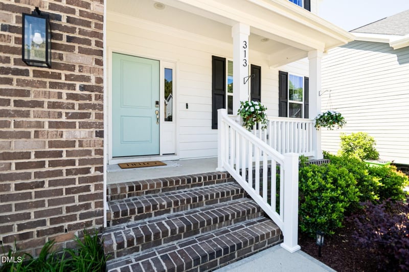 313 Cahors Trl, Holly Springs, NC 27540
