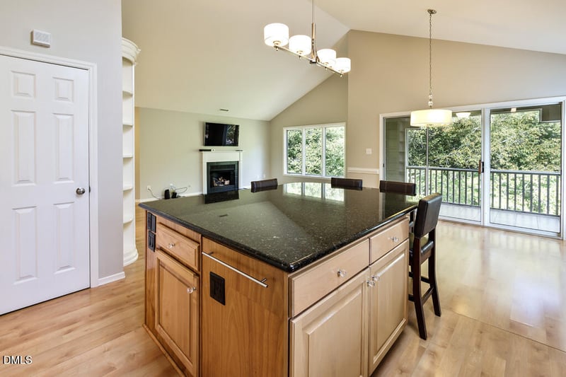 313 Glen Echo Ln, Cary, NC 27518