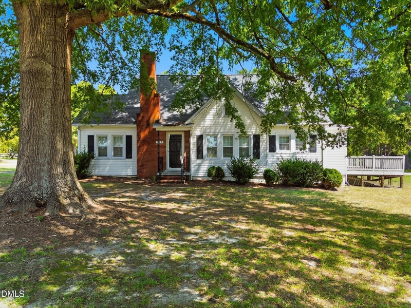 313 Proctor St, Zebulon, NC 27597