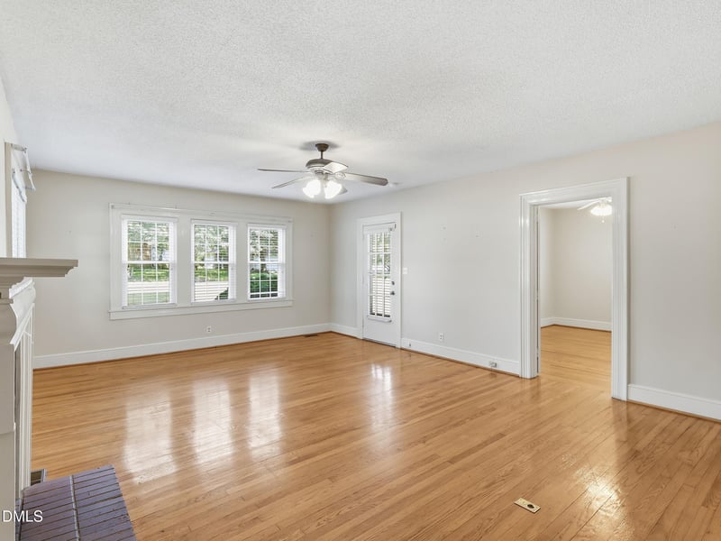 313 Proctor St, Zebulon, NC 27597