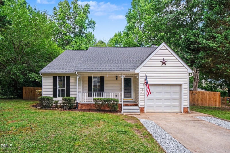 313 Steeple Rd, Holly Springs, NC 27540