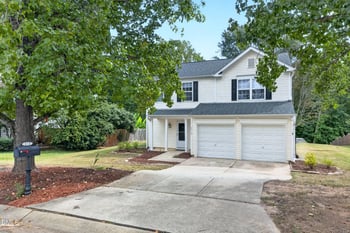 313 Sturminster Dr, Holly Springs, NC 27540