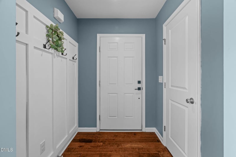 3137 Willow Ranch Dr, Fuquay Varina, NC 27526