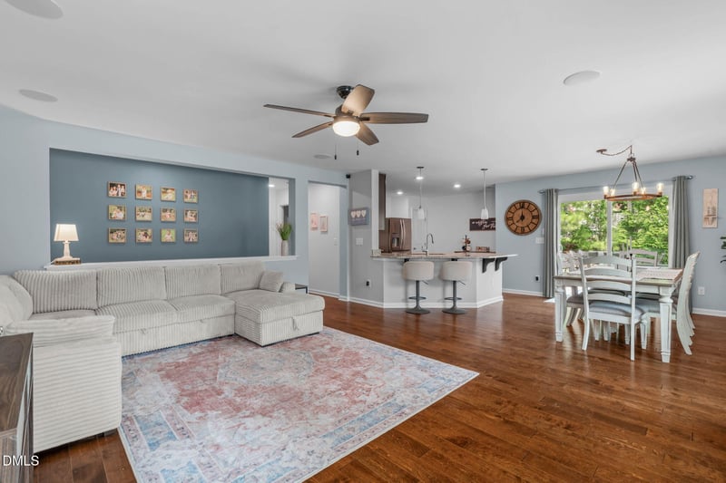 3137 Willow Ranch Dr, Fuquay Varina, NC 27526