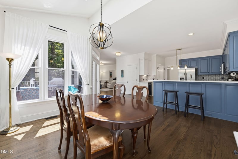 314 Highlands Bluffs Dr, Cary, NC 27518