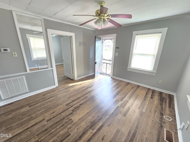 315 Coble St, Burlington, NC 27215