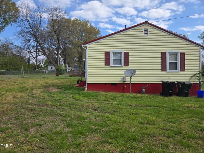 315 Coble St, Burlington, NC 27215